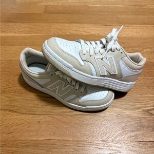 New Balance Men's Cream and White Sneakers